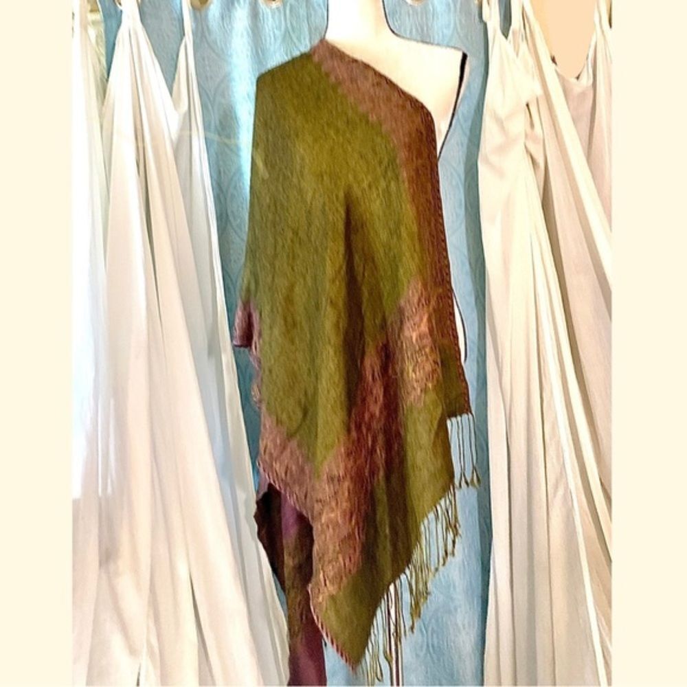 🌟 Paisley Patterned Pashmina Style Scarf with Fringe - Picture 2 of 7